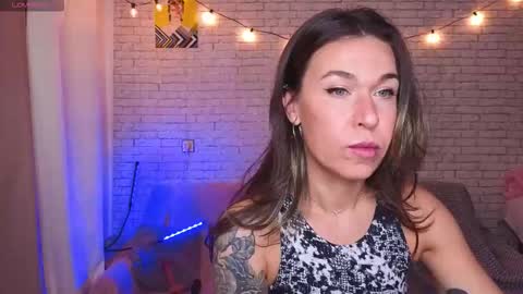 ReginaHawkinss online show from October 10, 2025, 10:47 am