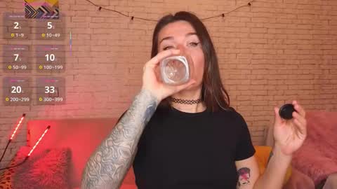 ReginaHawkinss online show from November 12, 2025, 10:48 am