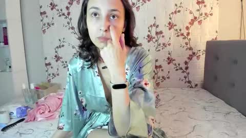 Alisa online show from September 21, 2025, 7:54 am