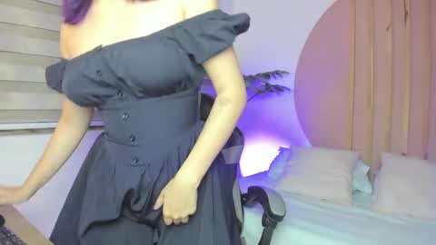 Snapshot of rei_cos chatting on September 30, 2025, 12:32 pm R E I online show from September 30, 2025, 12:32 pm