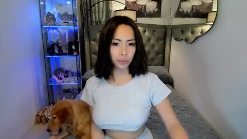 Snapshot of reighnempress chatting on October 6, 2025, 2:20 am reighnempress online show from October 6, 2025, 2:20 am