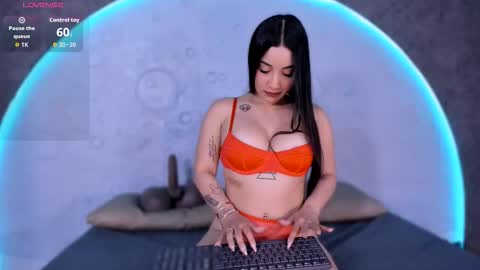 reiinachloe online show from February 21, 2026, 4:52 pm