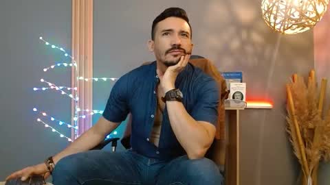   REIKO  online show from February 24, 2026, 3:32 pm