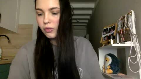 Snapshot of reilbelll chatting on October 7, 2025, 2:25 pm Bell online show from October 7, 2025, 2:25 pm