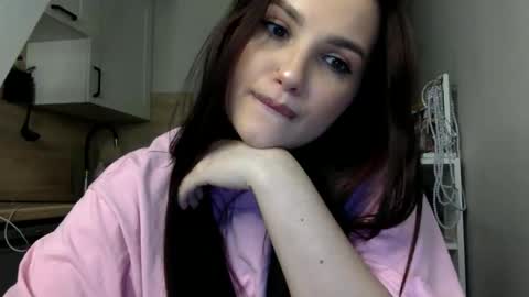 Snapshot of reilbelll chatting on October 27, 2025, 9:30 pm Bell online show from October 27, 2025, 9:30 pm