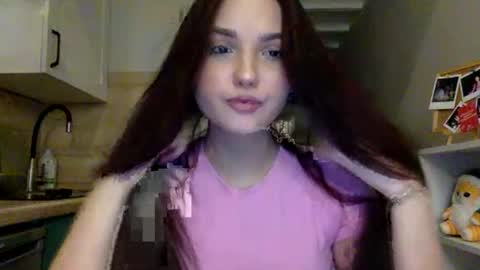 Snapshot of reilbelll chatting on November 2, 2025, 9:39 pm Bell online show from November 2, 2025, 9:39 pm