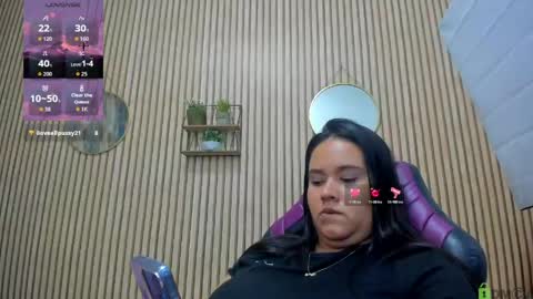 Snapshot of reina_loren chatting on May 13, 2026, 6:22 am reina_loren online show from May 13, 2026, 6:22 am