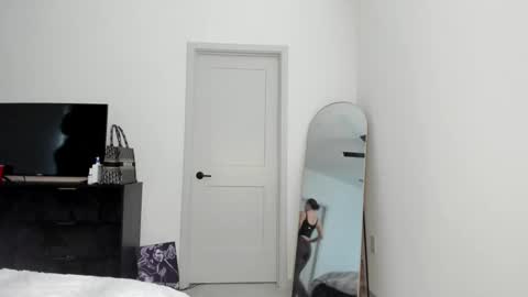 Snapshot of rejectbarbie chatting on January 20, 2025, 9:32 pm Priscilla online show from January 20, 2025, 9:32 pm