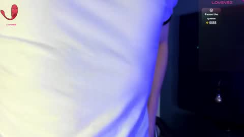 RemiBlythe online show from February 5, 2025, 8:25 pm