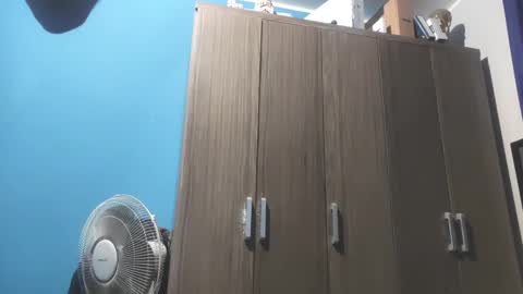 Snapshot of remy_g chatting on January 13, 2025, 6:16 am Remy online show from January 13, 2025, 6:16 am