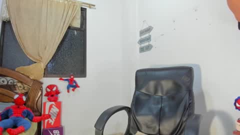Snapshot of remy_sten chatting on December 2, 2024, 11:40 pm Rmy Steen online show from December 2, 2024, 11:40 pm