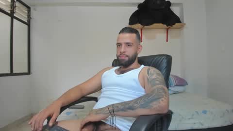 Snapshot of remy_sten chatting on January 24, 2025, 9:58 pm Rmy Steen online show from January 24, 2025, 9:58 pm