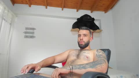 Snapshot of remy_sten chatting on February 6, 2025, 8:23 pm Rmy Steen online show from February 6, 2025, 8:23 pm
