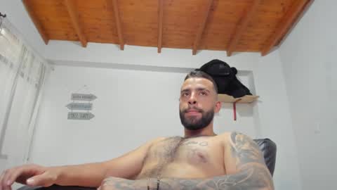 Snapshot of remy_sten chatting on February 22, 2025, 9:37 pm Rmy Steen online show from February 22, 2025, 9:37 pm