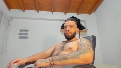 Snapshot of remy_sten chatting on March 11, 2025, 8:09 pm Rmy Steen online show from March 11, 2025, 8:09 pm
