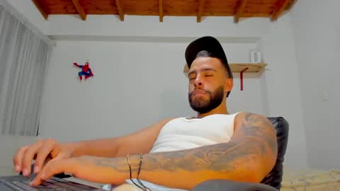 Rmy Steen online show from May 27, 2026, 1:57 am