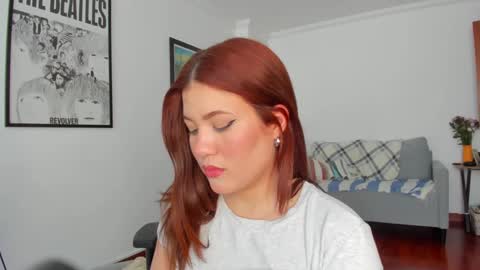 Snapshot of renata__20 chatting on September 25, 2025, 8:45 pm renata__20 online show from September 25, 2025, 8:45 pm