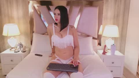 Renata online show from September 12, 2025, 10:37 am