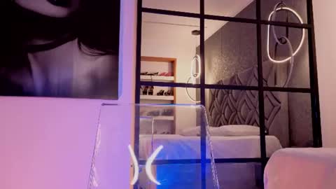 Renata 3 online show from July 28, 2026, 2:13 pm