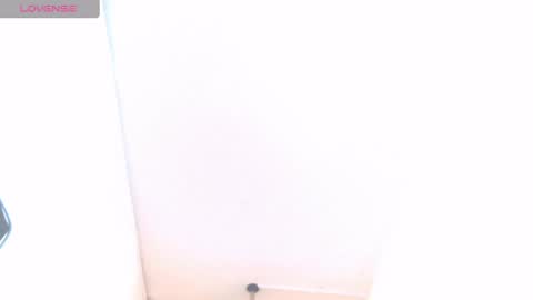 renata_milf_ online show from January 7, 2025, 6:03 pm