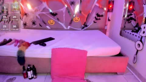 Snapshot of renata_model chatting on October 15, 2025, 9:04 pm Renata online show from October 15, 2025, 9:04 pm