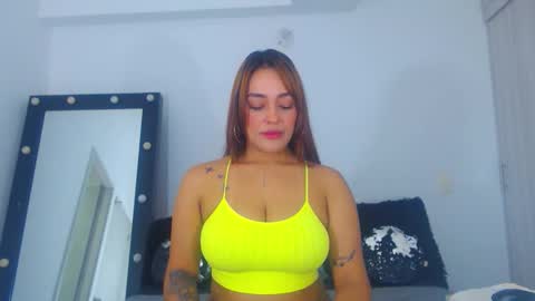 Snapshot of renatabrownn28 chatting on October 10, 2025, 3:05 am renatabrownn28 online show from October 10, 2025, 3:05 am