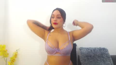 renatabrownn28 online show from July 21, 2026, 8:27 am