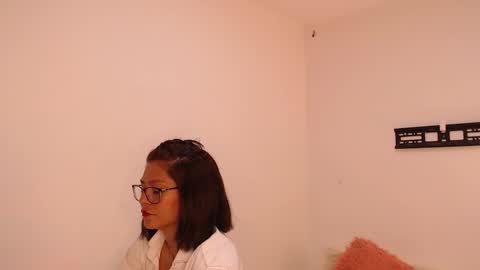 Snapshot of renataj chatting on October 17, 2025, 2:08 pm renataj online show from October 17, 2025, 2:08 pm