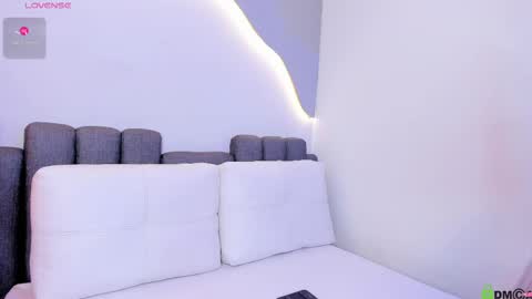 Renata online show from May 9, 2026, 10:59 pm