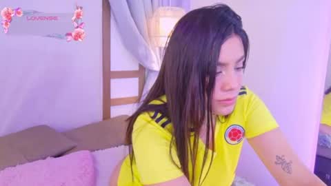 renataleclair online show from June 23, 2026, 4:38 pm