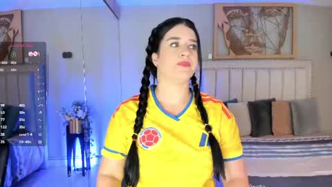 Snapshot of renataruiz_rr chatting on June 23, 2026, 12:03 pm online show from June 23, 2026, 12:03 pm