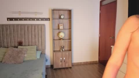 renaxi_smith online show from February 24, 2026, 10:08 pm