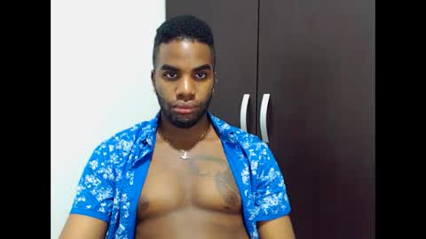 Rene online show from October 16, 2025, 10:33 pm