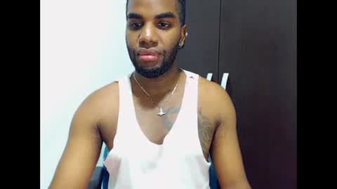 Rene online show from October 27, 2025, 11:52 pm