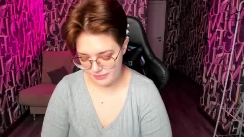 renee_turner online show from December 15, 2024, 12:29 am