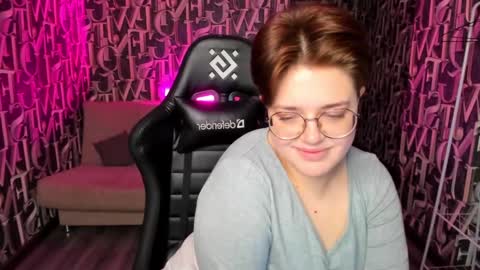 renee_turner online show from December 15, 2024, 3:56 am