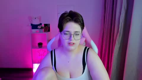 renee_turner online show from December 26, 2024, 12:57 am