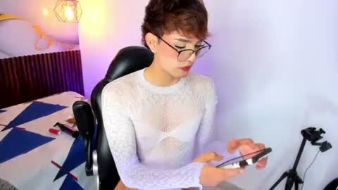 reneepaz online show from June 22, 2026, 7:11 pm