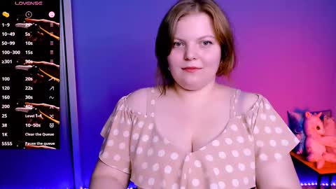 Snapshot of renesmee_sunset chatting on September 22, 2025, 6:15 am Sweet Renesmee online show from September 22, 2025, 6:15 am