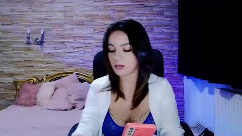 renesmesweet online show from January 20, 2025, 1:11 pm