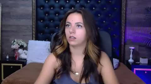 renesmesweet online show from October 14, 2025, 11:11 am