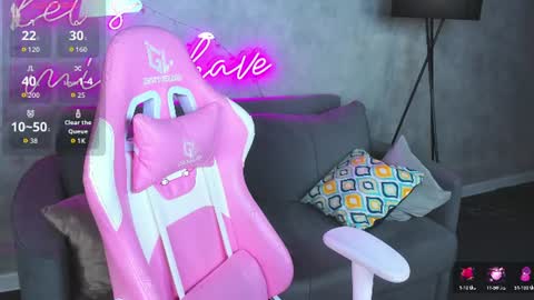 Snapshot of renesmy_black chatting on June 17, 2026, 12:13 am Renesmy online show from June 17, 2026, 12:13 am
