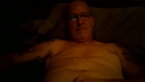 Snapshot of renewaz chatting on July 17, 2026, 3:57 am Renewaz online show from July 17, 2026, 3:57 am