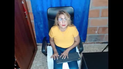 Rennata online show from March 1, 2025, 9:59 pm