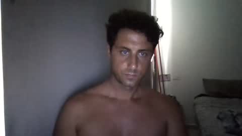 renud online show from September 8, 2025, 9:58 pm