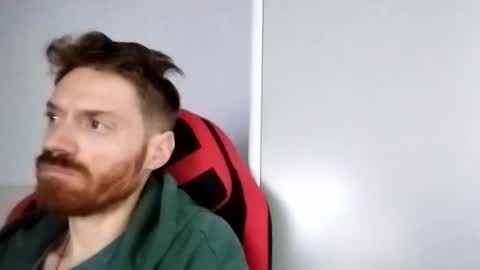 Snapshot of rerauld4 chatting on March 19, 2026, 4:55 pm Raul online show from March 19, 2026, 4:55 pm