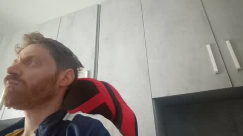 Snapshot of rerauld4 chatting on April 12, 2026, 2:00 pm Raul online show from April 12, 2026, 2:00 pm