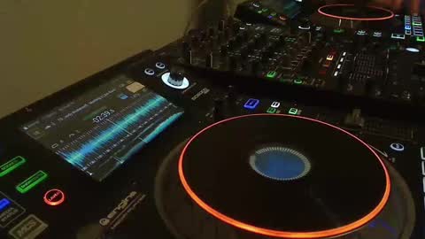 Snapshot of reticuli chatting on January 26, 2025, 2:35 am GearPorn online show from January 26, 2025, 2:35 am