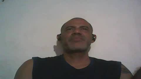 Snapshot of retlam37 chatting on February 19, 2026, 4:41 am Walter online show from February 19, 2026, 4:41 am