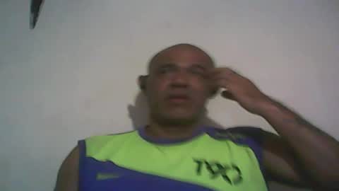 Snapshot of retlam37 chatting on March 7, 2026, 5:04 am Walter online show from March 7, 2026, 5:04 am